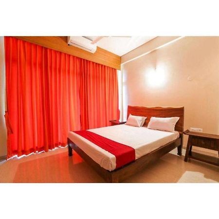 Red Lotus Villa 5Bhk Лонавала Экстерьер фото
